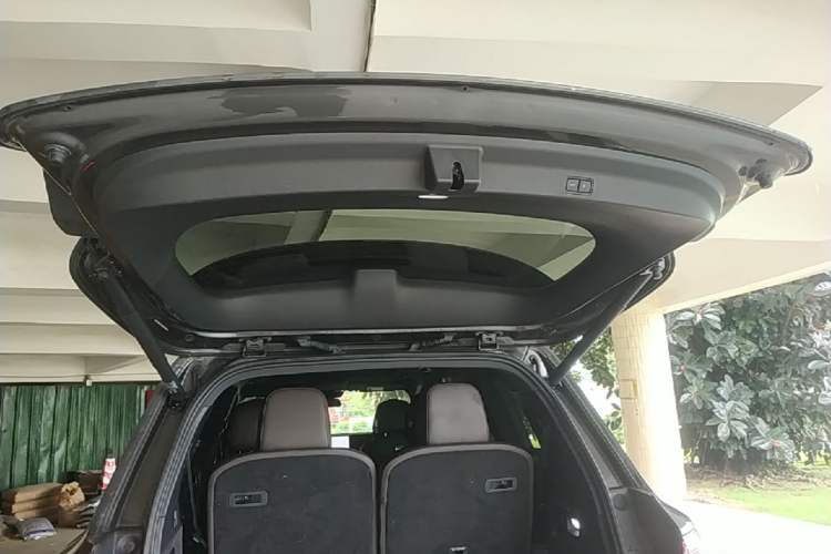 Used Li Auto L9 2022 Max model Trunk