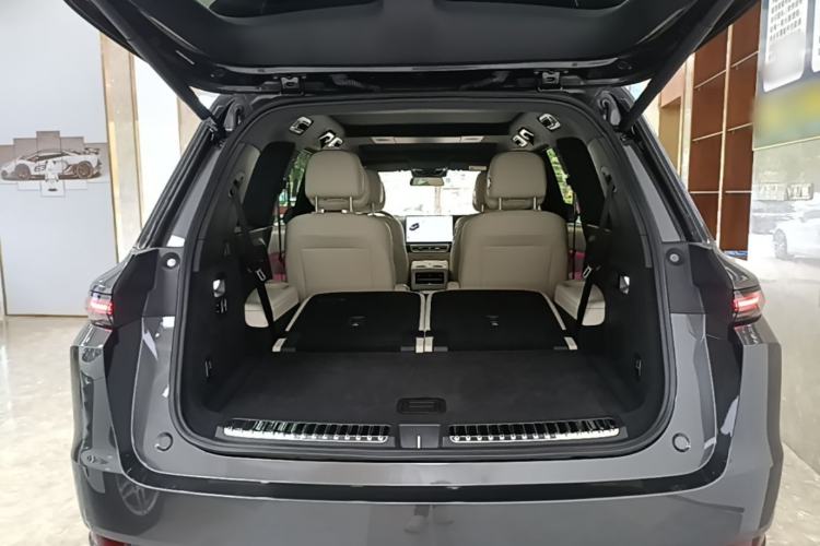 Used Li Auto L9 2022 Max model Trunk
