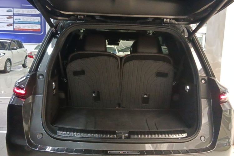 Used Li Auto L9 2022 Max model Trunk