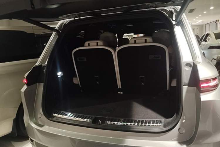 Used Li Auto L9 2022 Max model Trunk