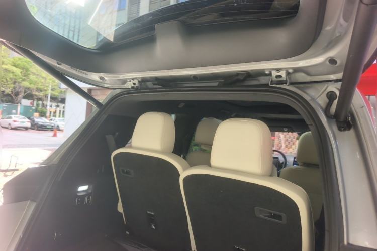 Used Li Auto L9 2022 Max model Trunk