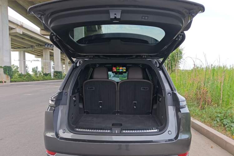 Used Li Auto L9 2022 Max model Trunk