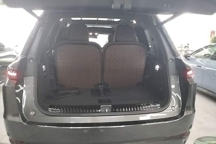 Used Li Auto L9 2022 Max model Trunk