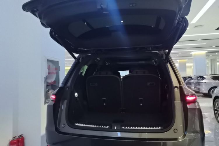 Used Li Auto L9 2022 Max model Trunk