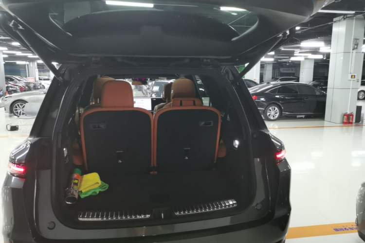 Used Li Auto L9 2022 Max model Trunk