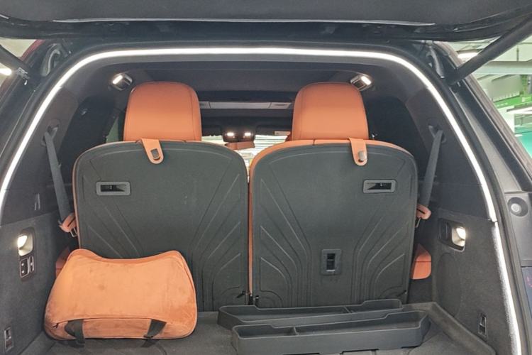 Used Li Auto L9 2022 Max model Trunk