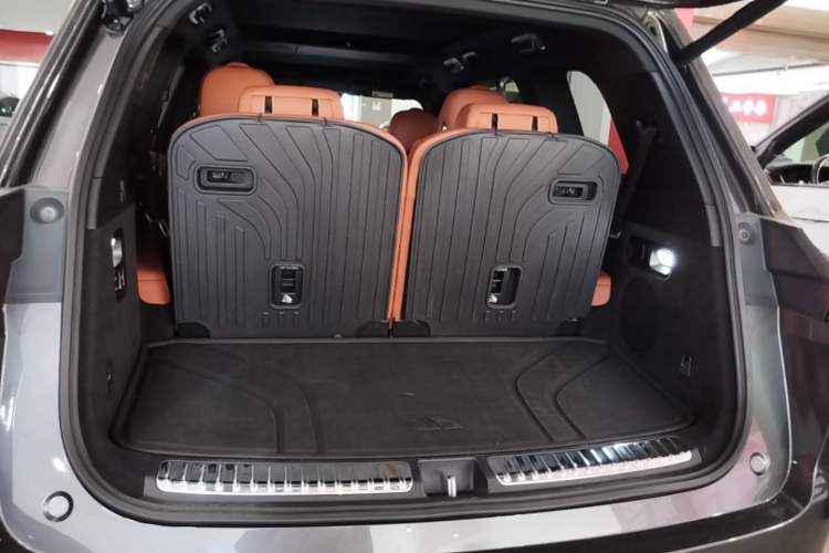 Used Li Auto L9 2022 Max model Trunk