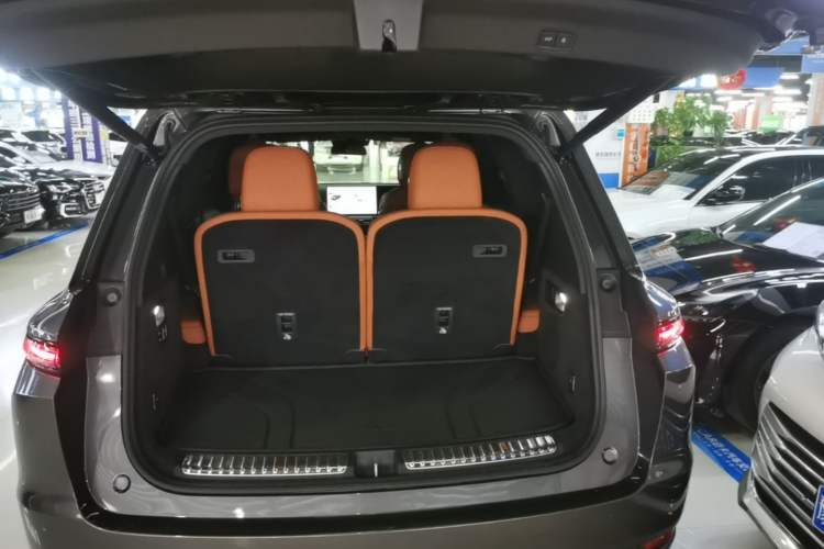 Used Li Auto L9 2022 Max model Trunk