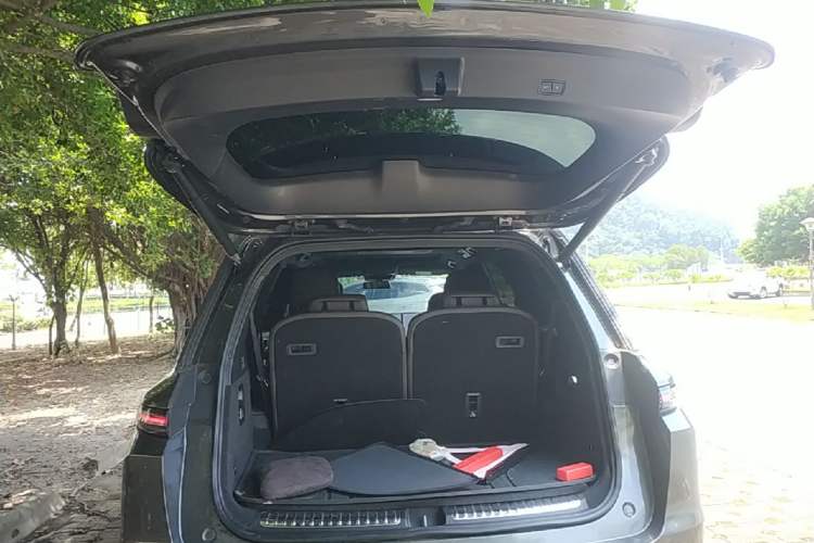 Used Li Auto L9 2022 Max model Trunk