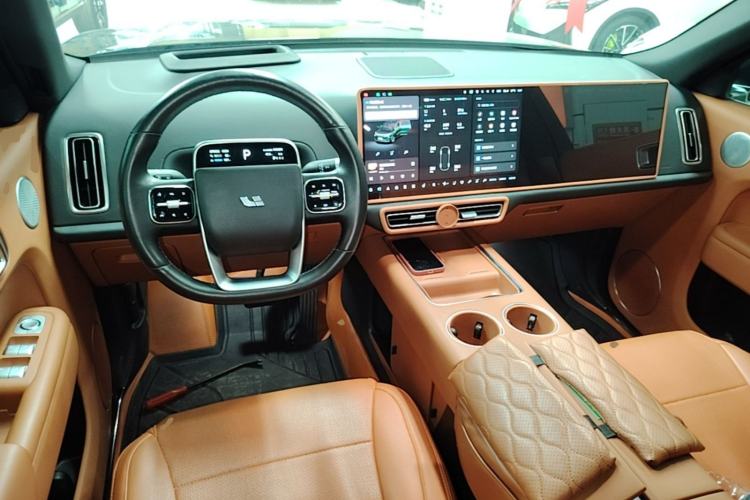 Used Li Auto L9 2022 Max model Center Console