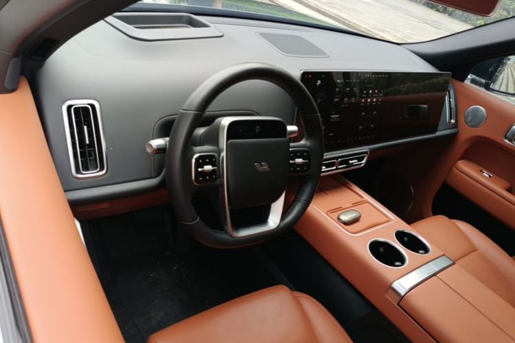Used Li Auto L9 2022 Max model Center Console