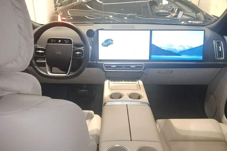 Used Li Auto L9 2022 Max model Center Console