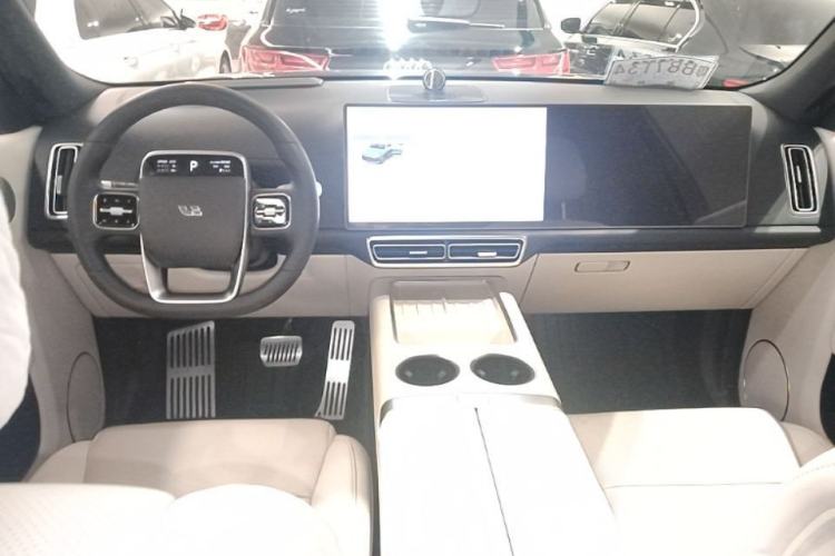 Used Li Auto L9 2022 Max model Center Console