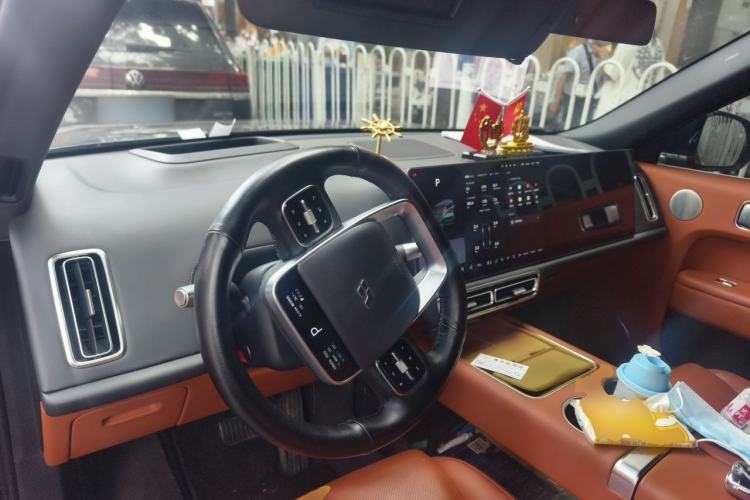 Used Li Auto L9 2022 Max model Center Console