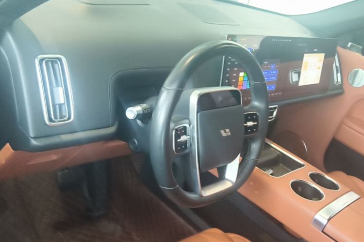 Used Li Auto L9 2022 Max model Center Console