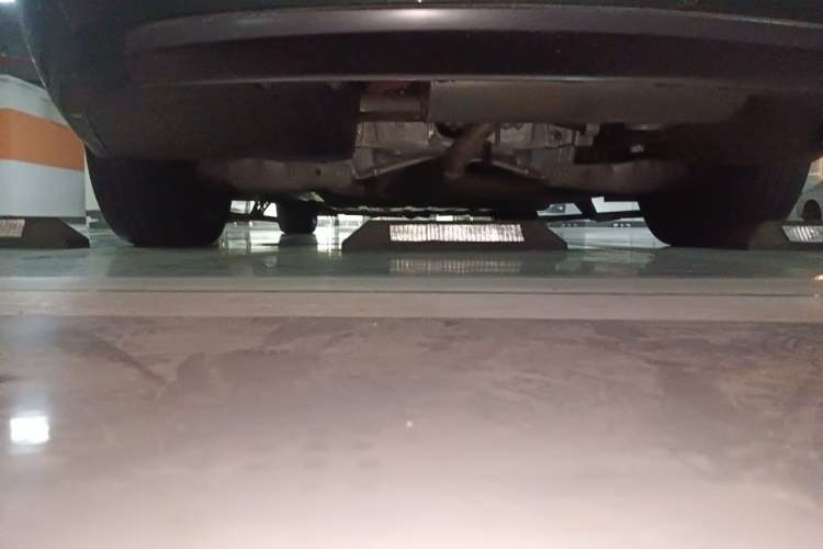 Used Li Auto L9 2022 Max model Chassis Rear