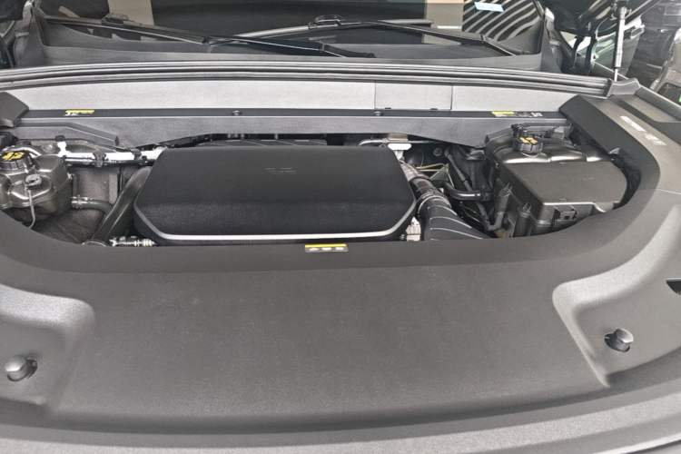Used Li Auto L9 2022 Max model Engine Bay
