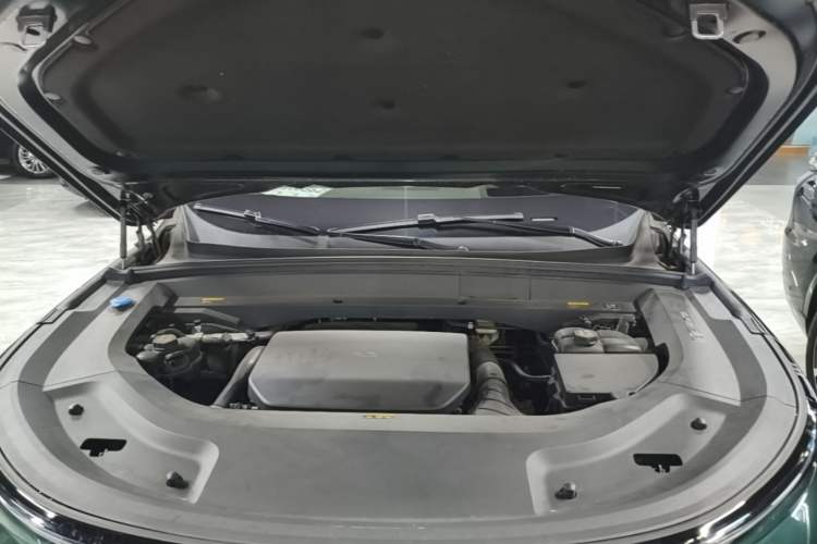 Used Li Auto L9 2022 Max model Engine Bay