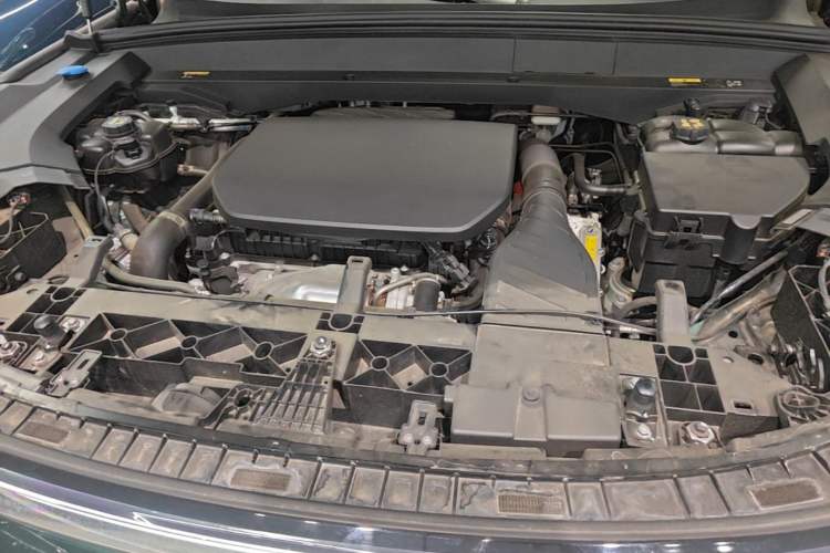 Used Li Auto L9 2022 Max model Engine Bay