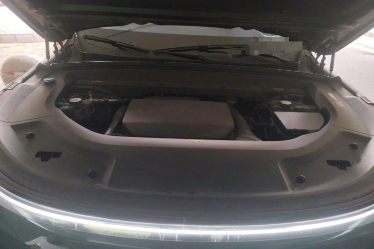 Used Li Auto L9 2022 Max model Engine Bay
