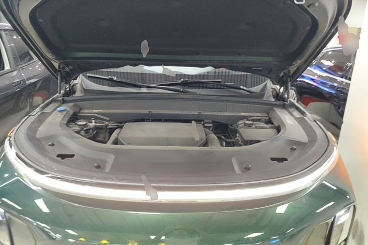 Used Li Auto L9 2022 Max model Engine Bay
