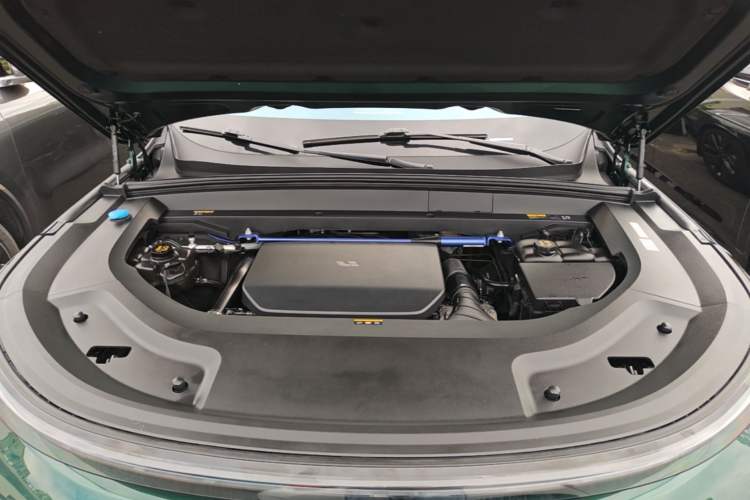 Used Li Auto L9 2022 Max model Engine Bay