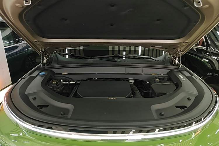 Used Li Auto L9 2022 Max model Engine Bay
