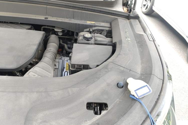 Used Li Auto L9 2022 Max model Engine Bay Left