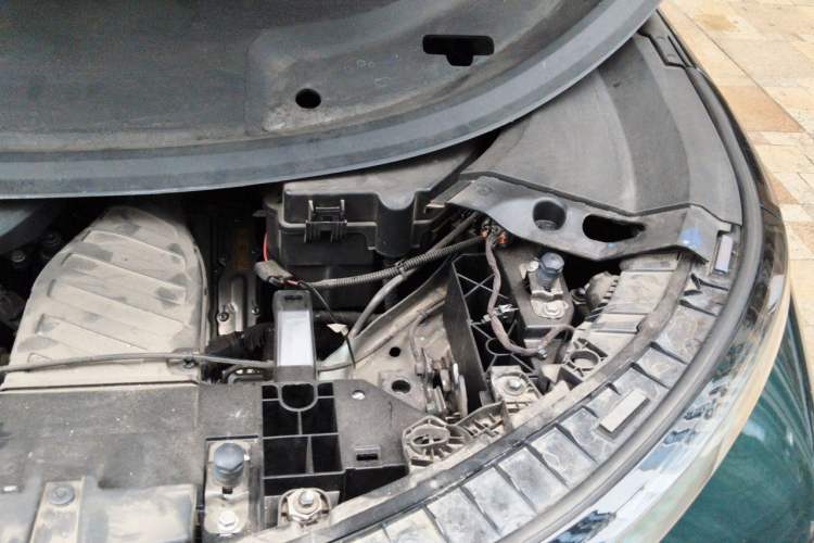 Used Li Auto L9 2022 Max model Engine Bay Left