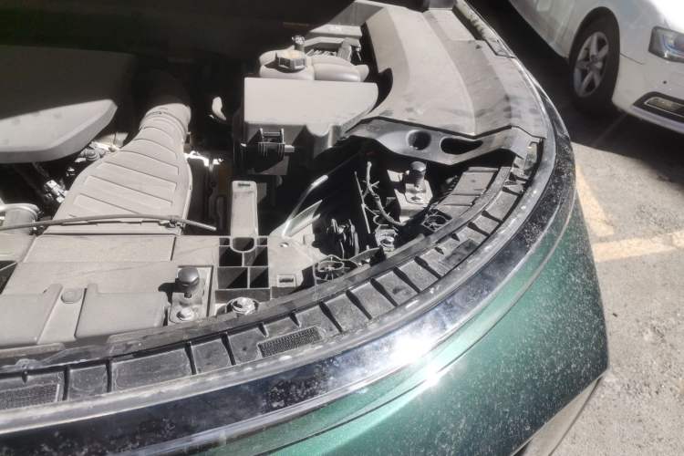 Used Li Auto L9 2022 Max model Engine Bay Left