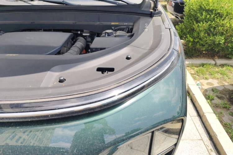 Used Li Auto L9 2022 Max model Engine Bay Left