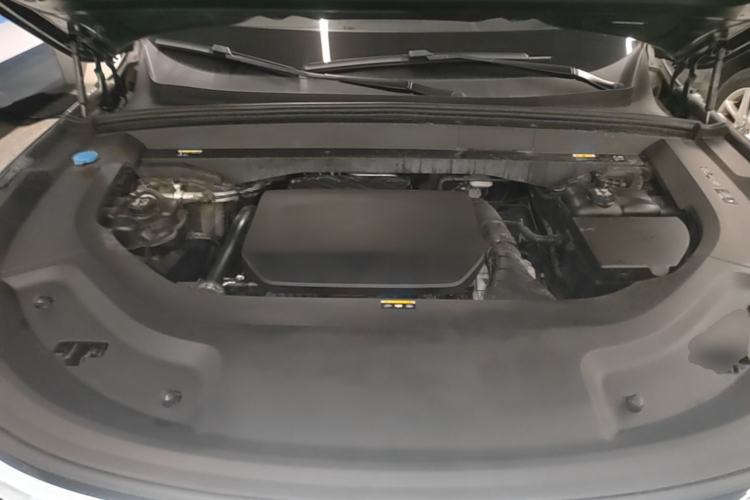 Used Li Auto L9 2022 Max model Engine Bay