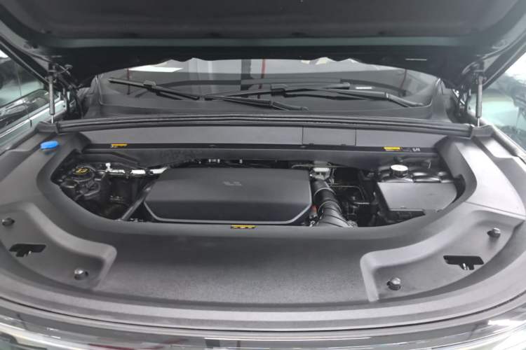 Used Li Auto L9 2022 Max model Engine Bay