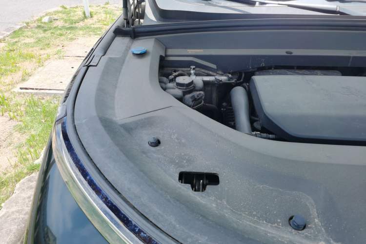 Used Li Auto L9 2022 Max model Engine Bay Right