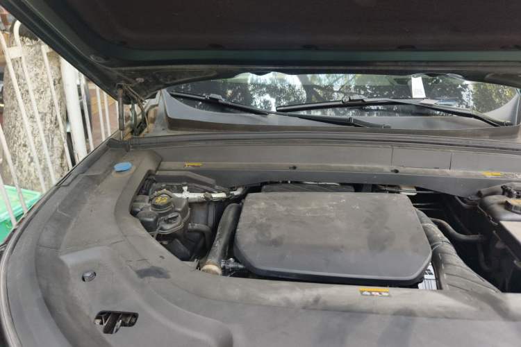 Used Li Auto L9 2022 Max model Engine Bay Right