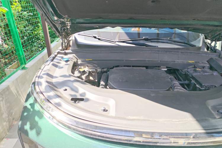 Used Li Auto L9 2022 Max model Engine Bay Right