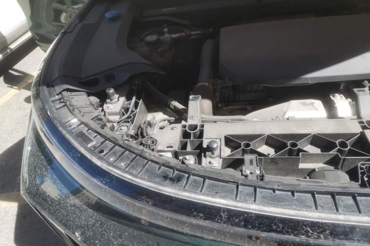 Used Li Auto L9 2022 Max model Engine Bay Right