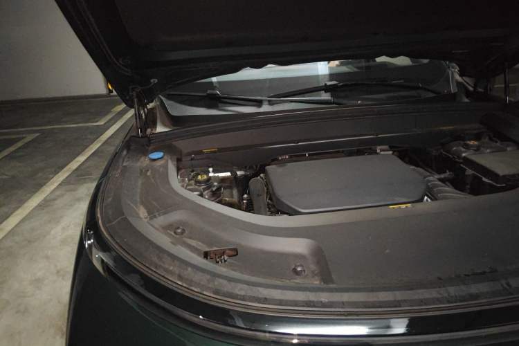Used Li Auto L9 2022 Max model Engine Bay Right