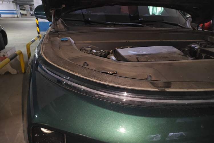 Used Li Auto L9 2022 Max model Engine Bay Right