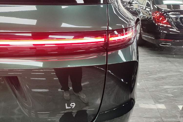 Used Li Auto L9 2022 Max model Exterior 3