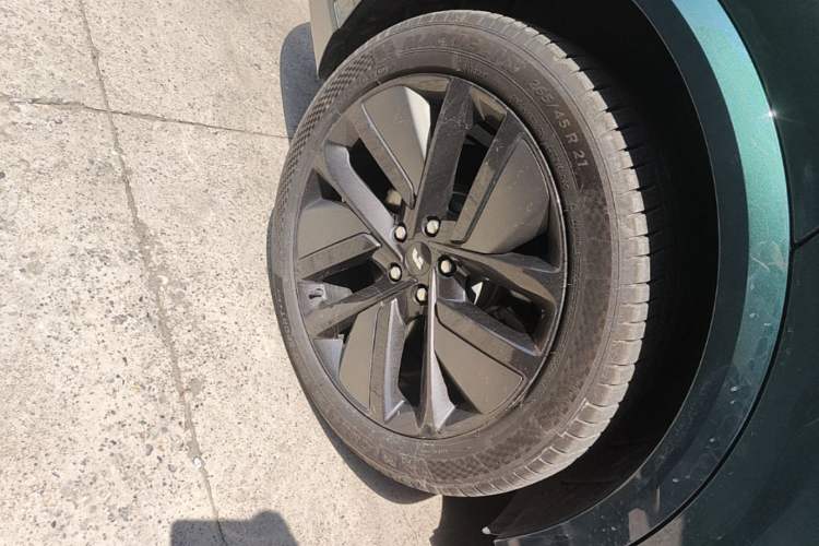 Used Li Auto L9 2022 Max model Exterior 5