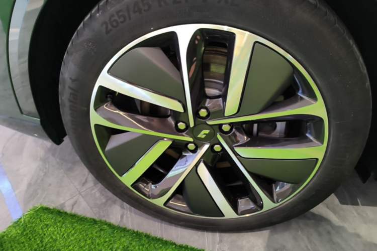Used Li Auto L9 2022 Max model Exterior 5