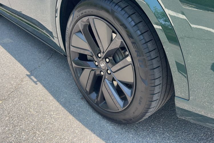 Used Li Auto L9 2022 Max model Exterior 5