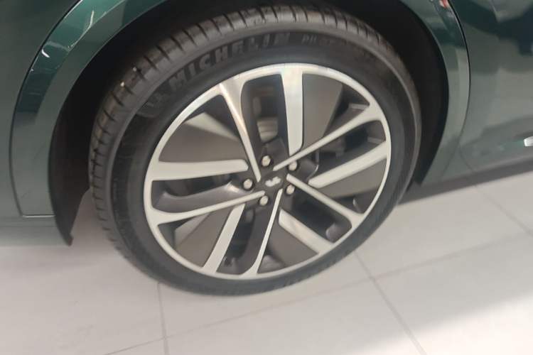 Used Li Auto L9 2022 Max model Exterior 5