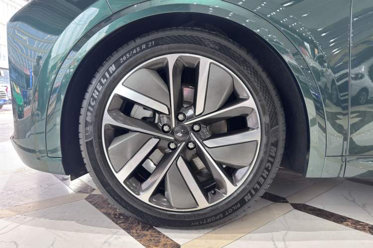 Used Li Auto L9 2022 Max model Exterior 8