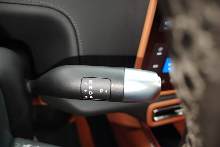 Used Li Auto L9 2022 Max model Gear Lever
