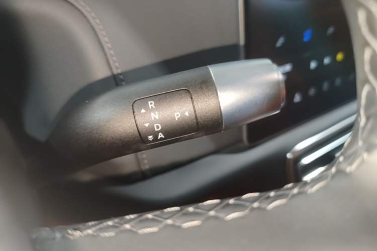 Used Li Auto L9 2022 Max model Gear Lever