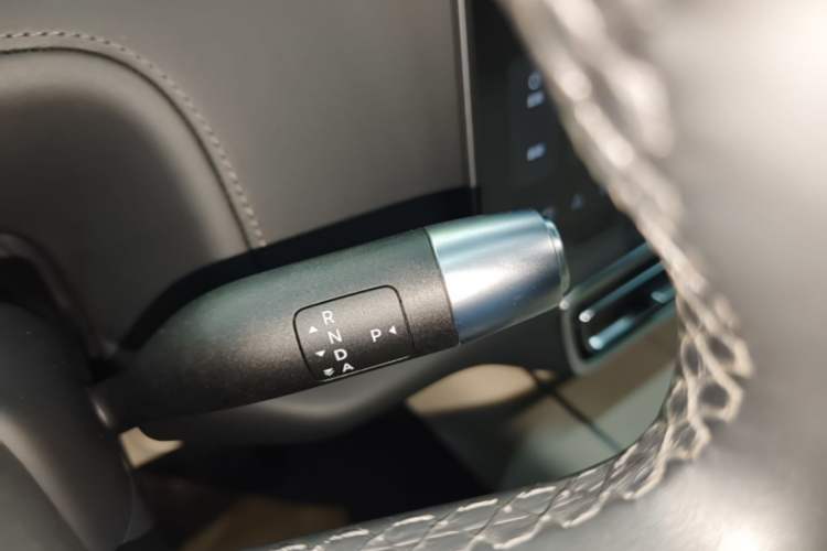 Used Li Auto L9 2022 Max model Gear Lever