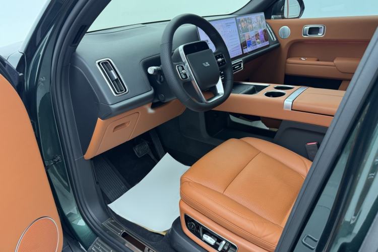 Used Li Auto L9 2022 Max model Interior 1