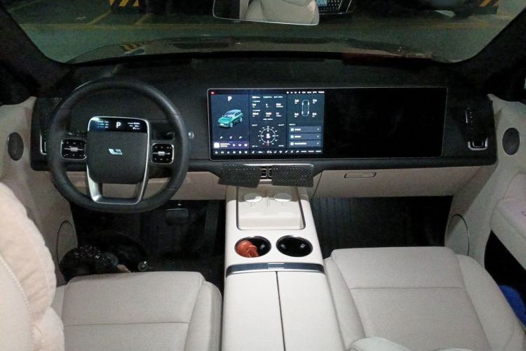 Used Li Auto L9 2022 Max model Interior 2